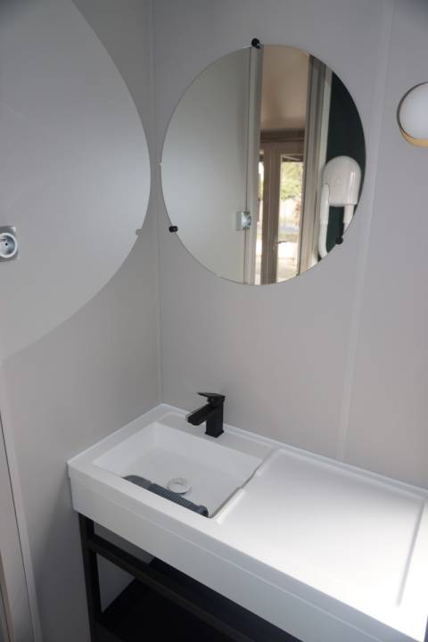 Meuble vasque du mobil home neuf 2022 2 chambres O'Hara 844