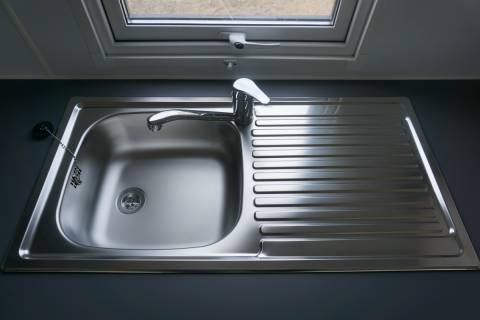 &eacute;vier inox du mobil home neuf 2 chambres TRIGANO Evo 35 2022