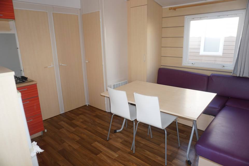 Salon du mobil home occasion 3 chambres IRM Super Titania 2008