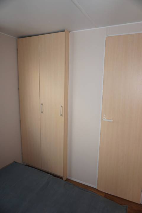 Chambre parentale du mobil home occasion 3 chambres IRM Super Titania 2008