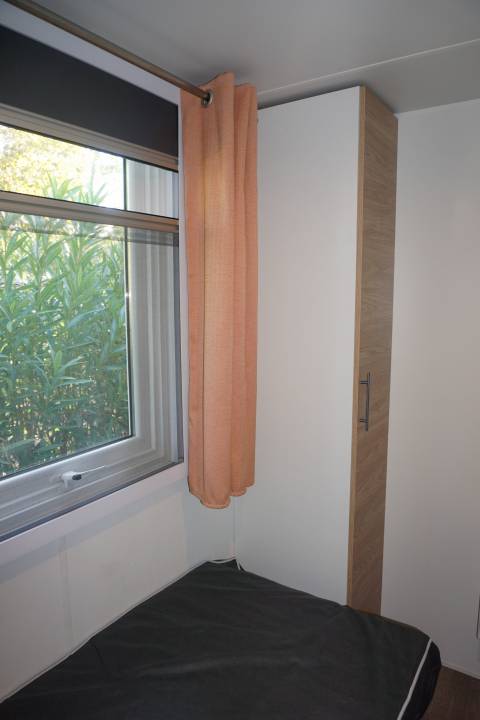 Chambre double du mobil home résidentiel IRM Luminosa 2019 - 3 chambres