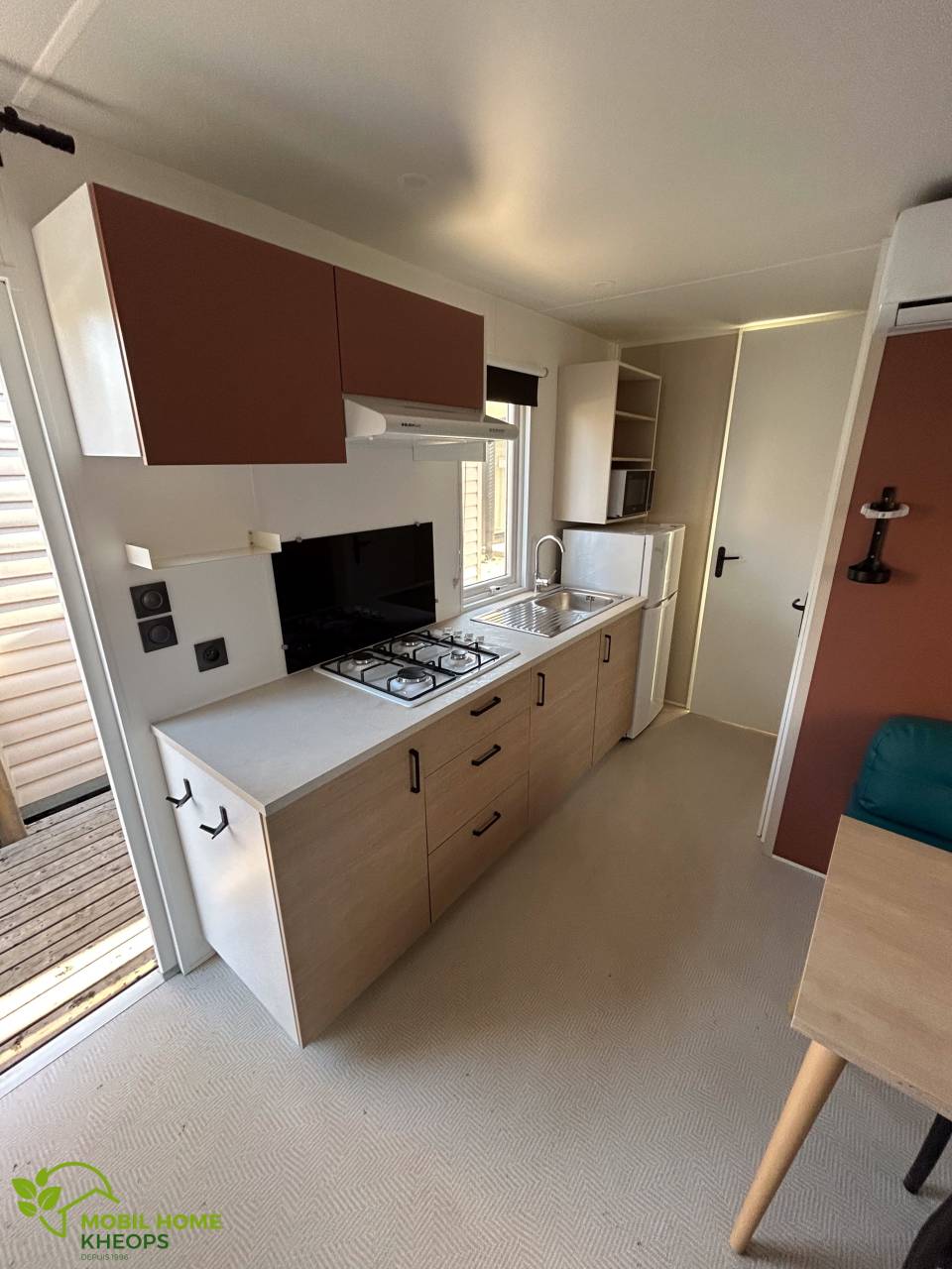 Cuisine du mobil home neuf IRM Super Mercure 2022 2 chambres